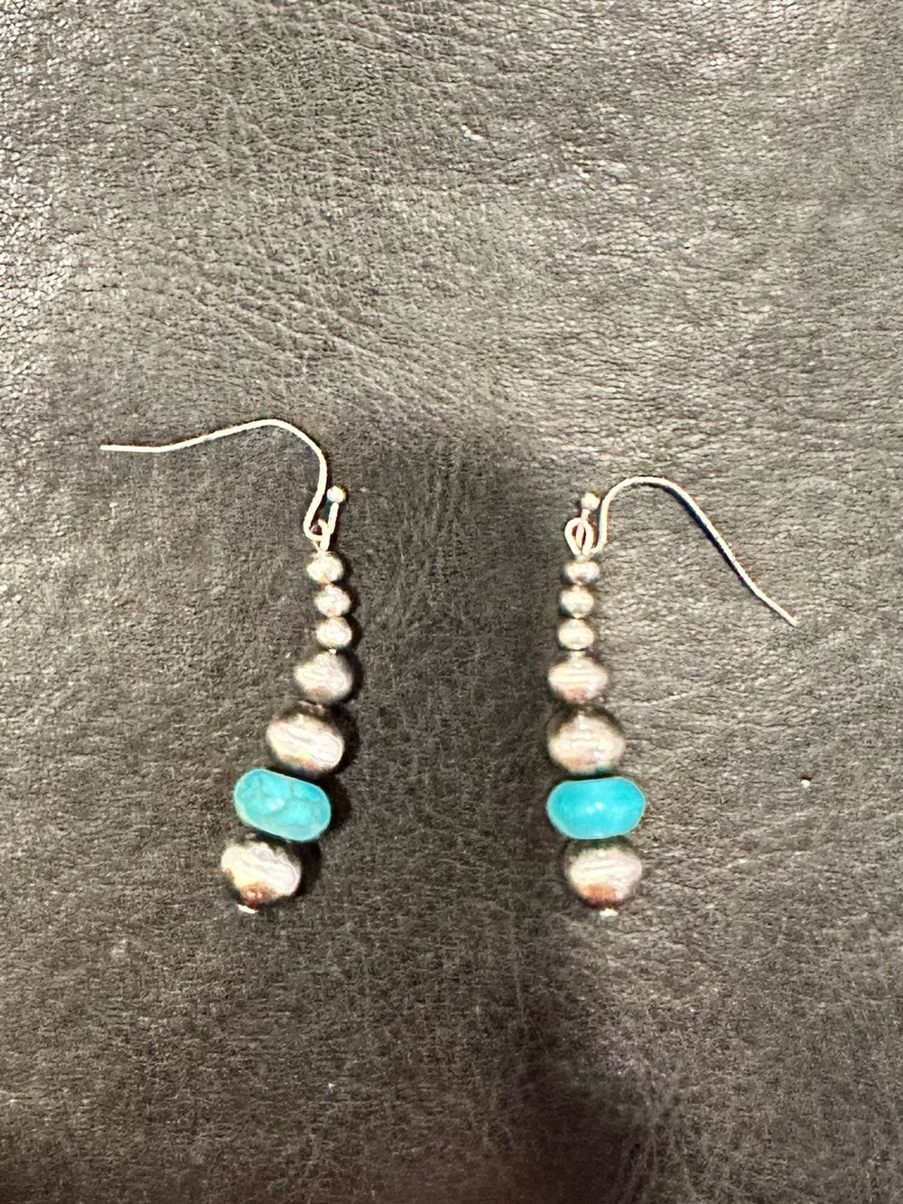 Fashion Silver Bead Drop Earrings with Turquoise Accent